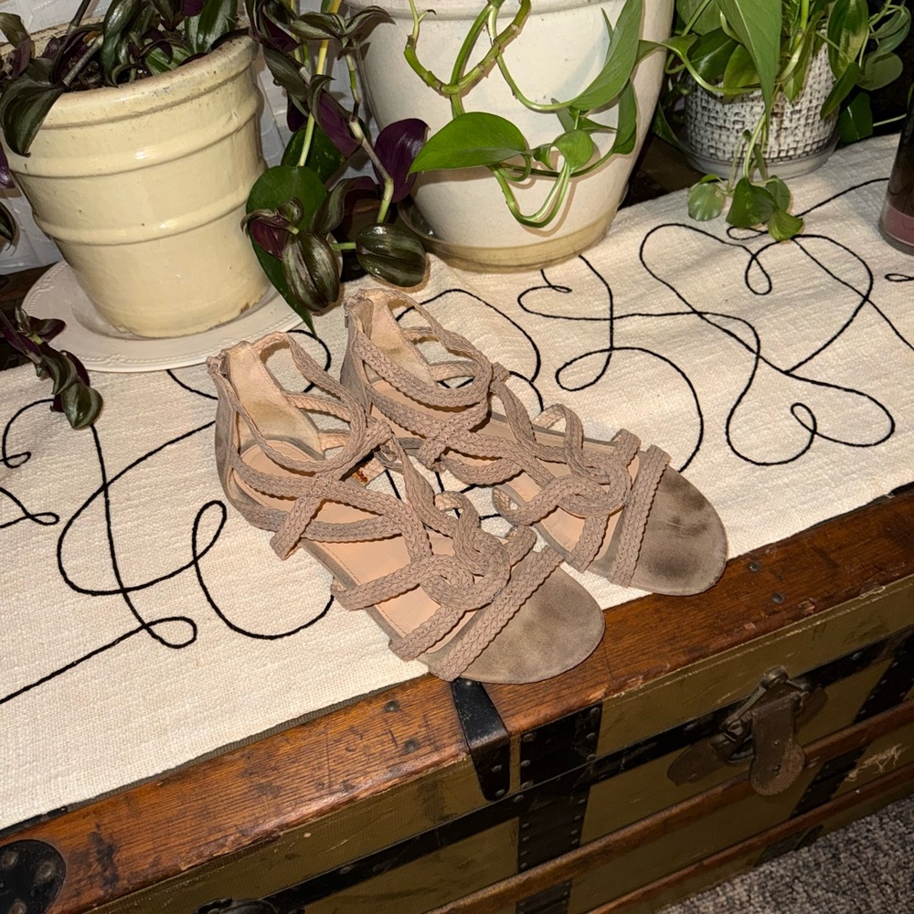 LC Lauren Conrad Braided Brown Sandals